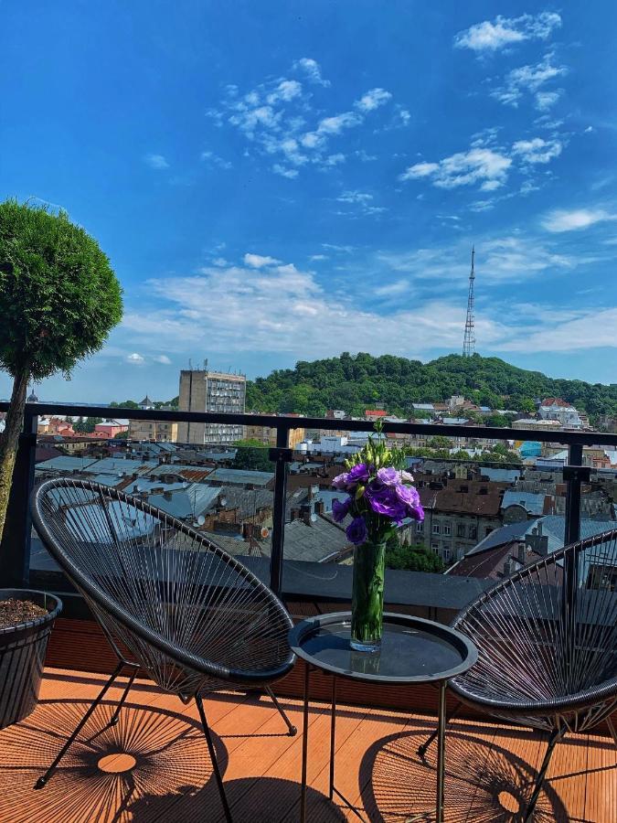 Amsterdam Lviv Apartments ภายนอก รูปภาพ