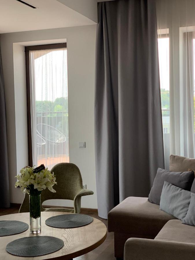 Amsterdam Lviv Apartments ภายนอก รูปภาพ