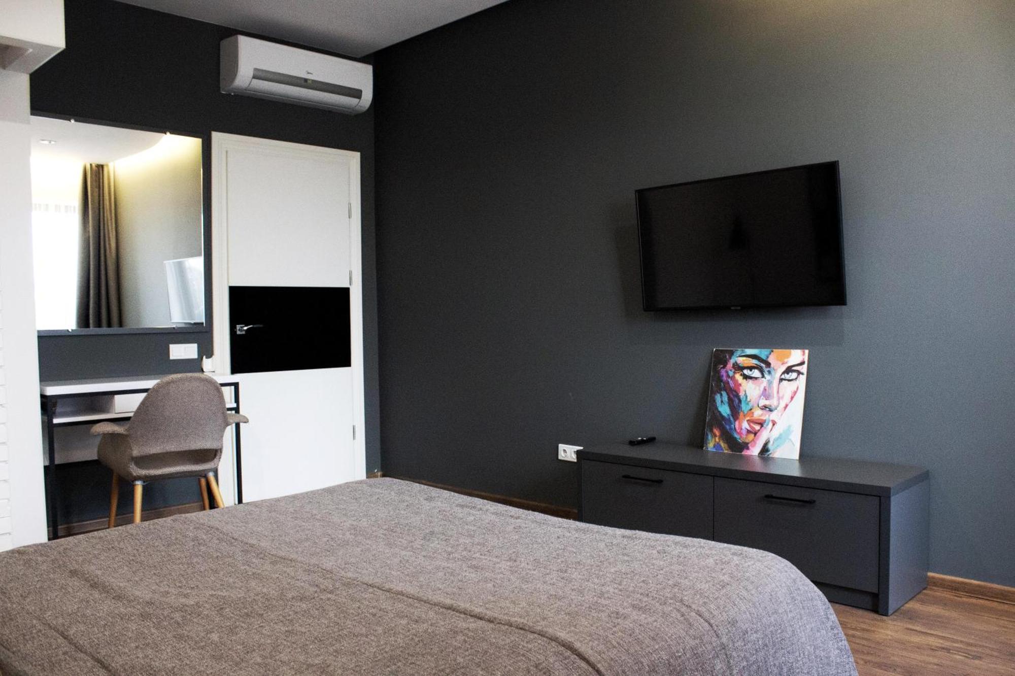Amsterdam Lviv Apartments ภายนอก รูปภาพ