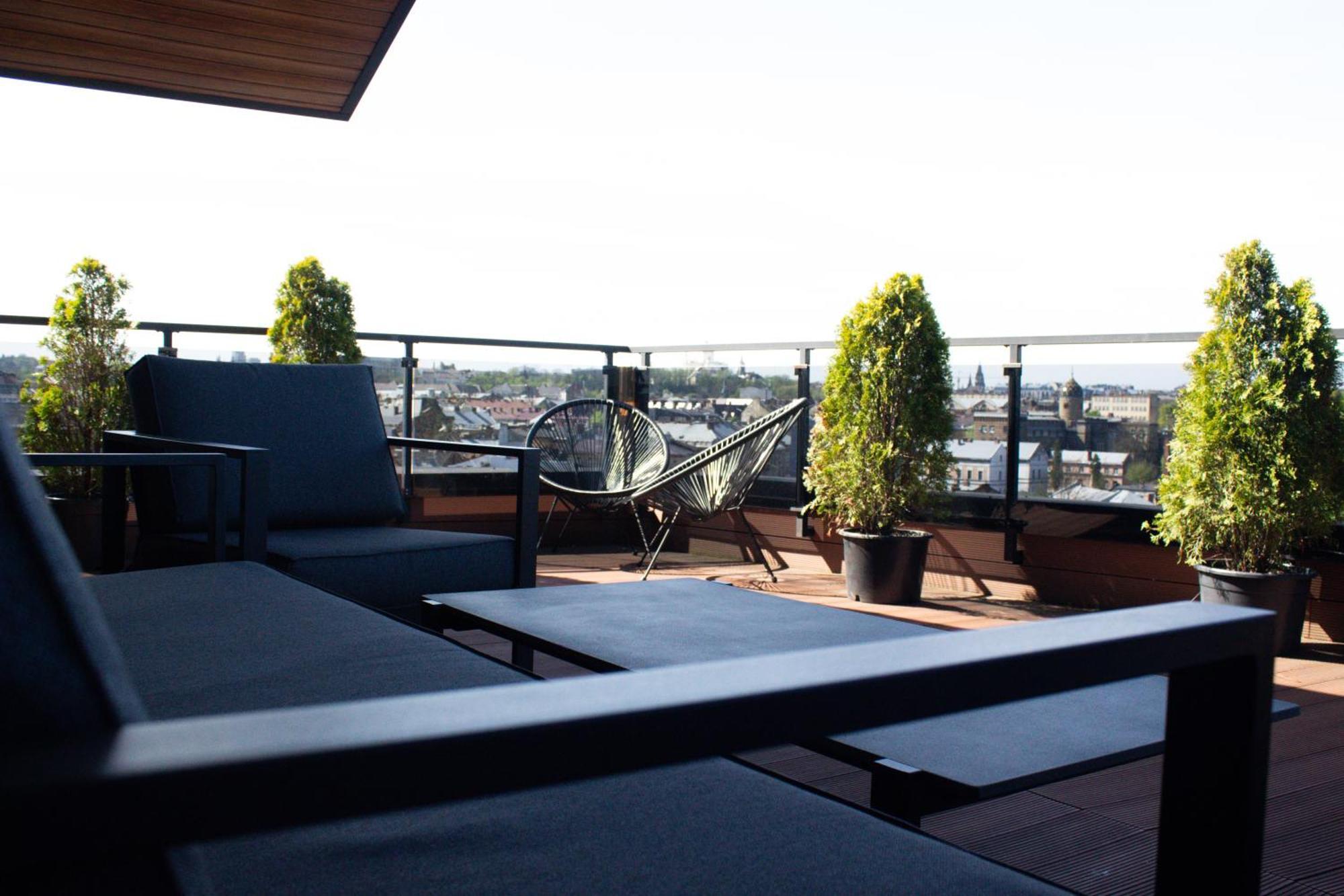 Amsterdam Lviv Apartments ภายนอก รูปภาพ