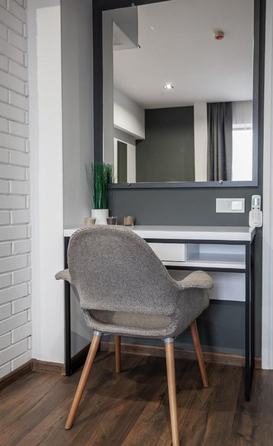 Amsterdam Lviv Apartments ภายนอก รูปภาพ