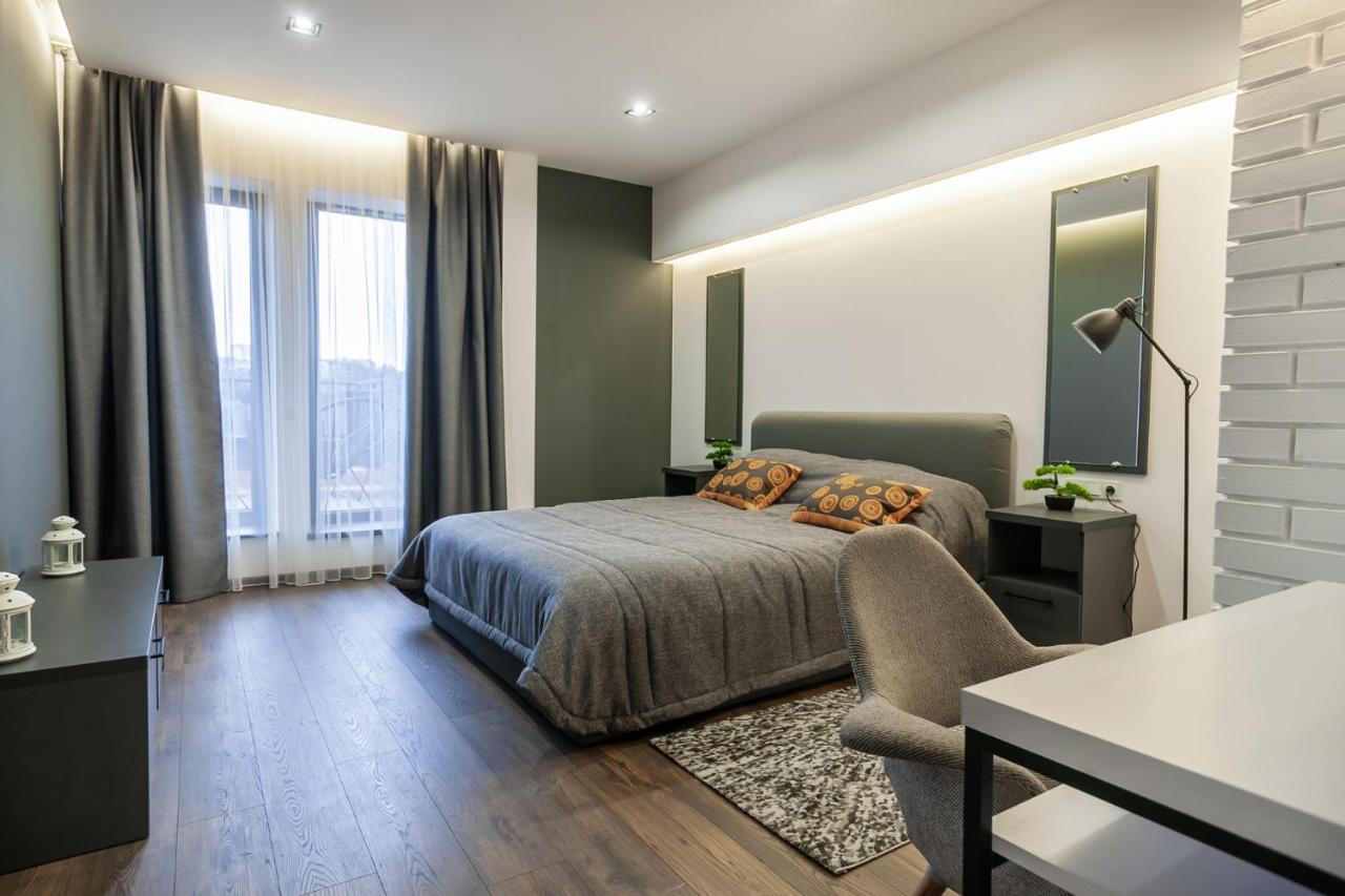 Amsterdam Lviv Apartments ภายนอก รูปภาพ