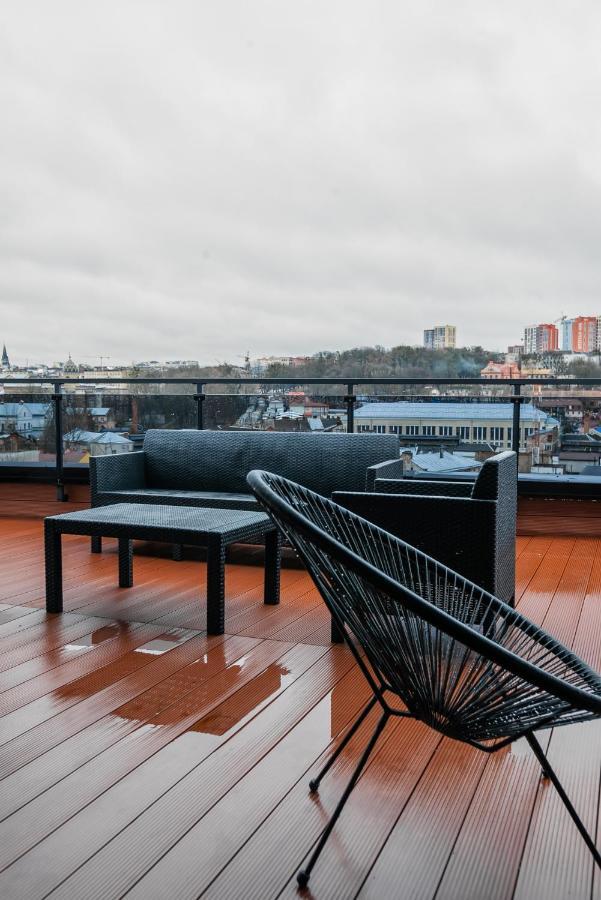 Amsterdam Lviv Apartments ภายนอก รูปภาพ