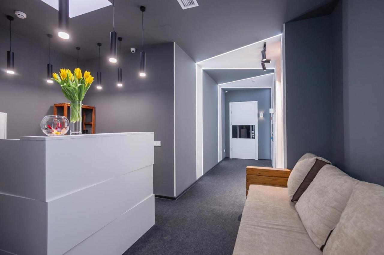 Amsterdam Lviv Apartments ภายนอก รูปภาพ